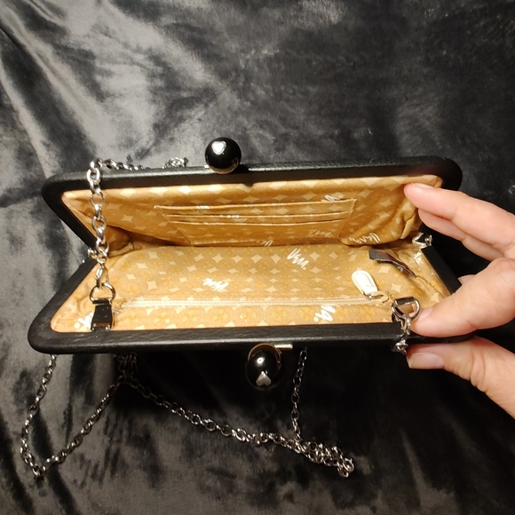 Stylish BRIGHTON Vera SECRET GARDEN Spring Butterfly Clutch Purse Bag Pouch EUC - Picture 9 of 13